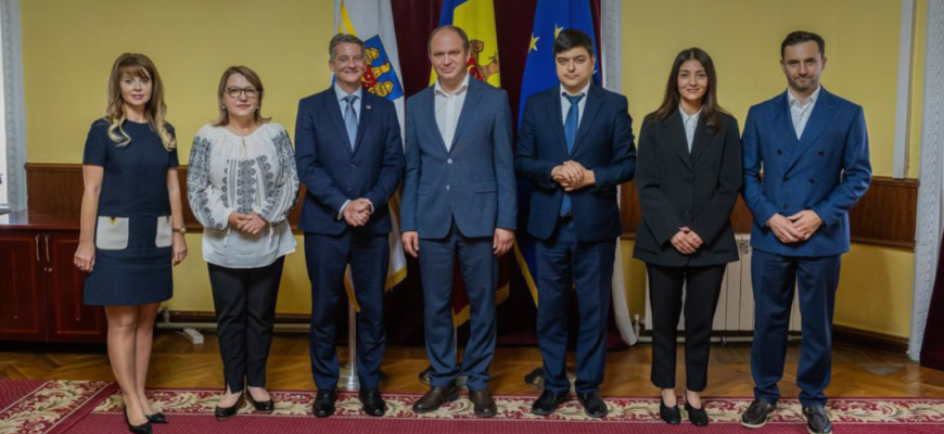 intrevederi cu oficiali straini