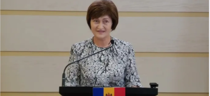 iulia dascalu exclusa de pe lista pas