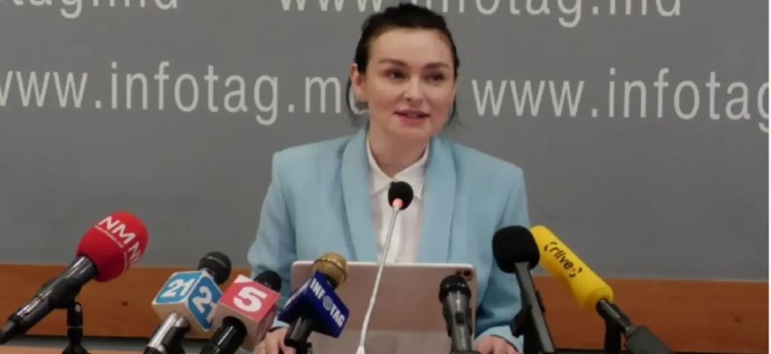 lidera partidului moldova mare