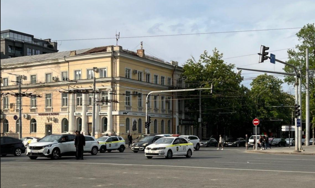 În contextul Summitului RM-UE din 4 iulie, va fi limitat temporar accesul persoanelor în anumite locuri publice din Capitală 1 limitat temporar accesul