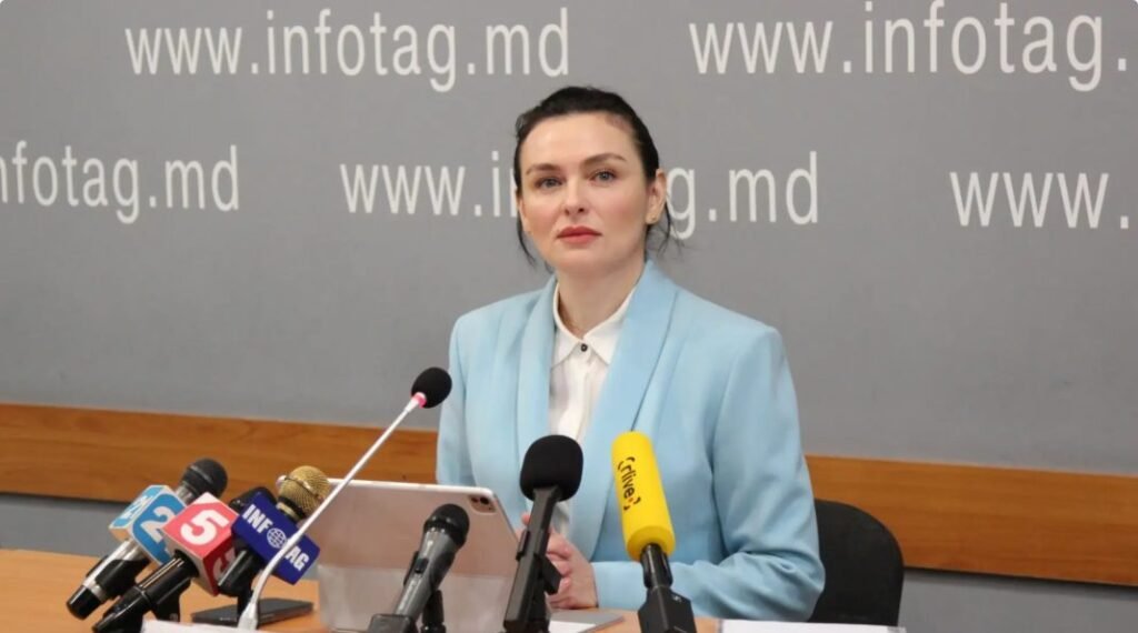 Victoria Furtună: "Politica nu e showbiz. Avem nevoie de competență, nu de notorietate ieftină”