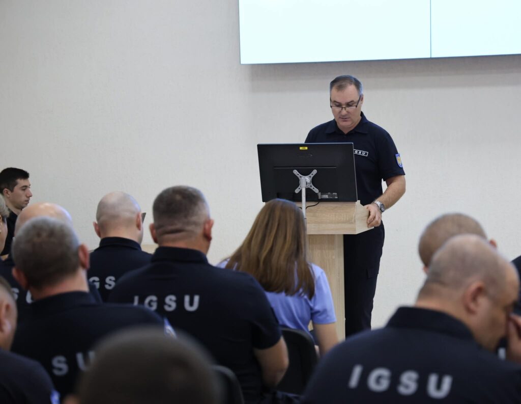 Peste 1000 de vieți omenești au fost salvate de pompieri și salvatori în primul semestru al anului 2025 1 pompieri si salvatori