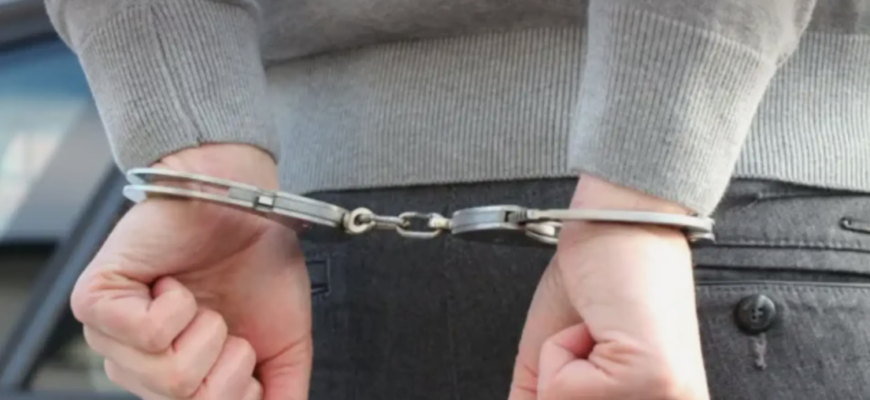 si a abuzat sexual cele doua fiice