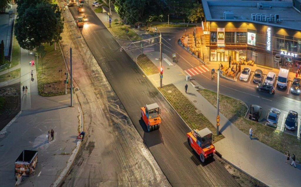 Strada Liviu Deleanu din sectorul Buiucani, reabilitată pentru prima dată 1 Strada Liviu Deleanu din sectorul Buiucani, reabilitată pentru prima dată