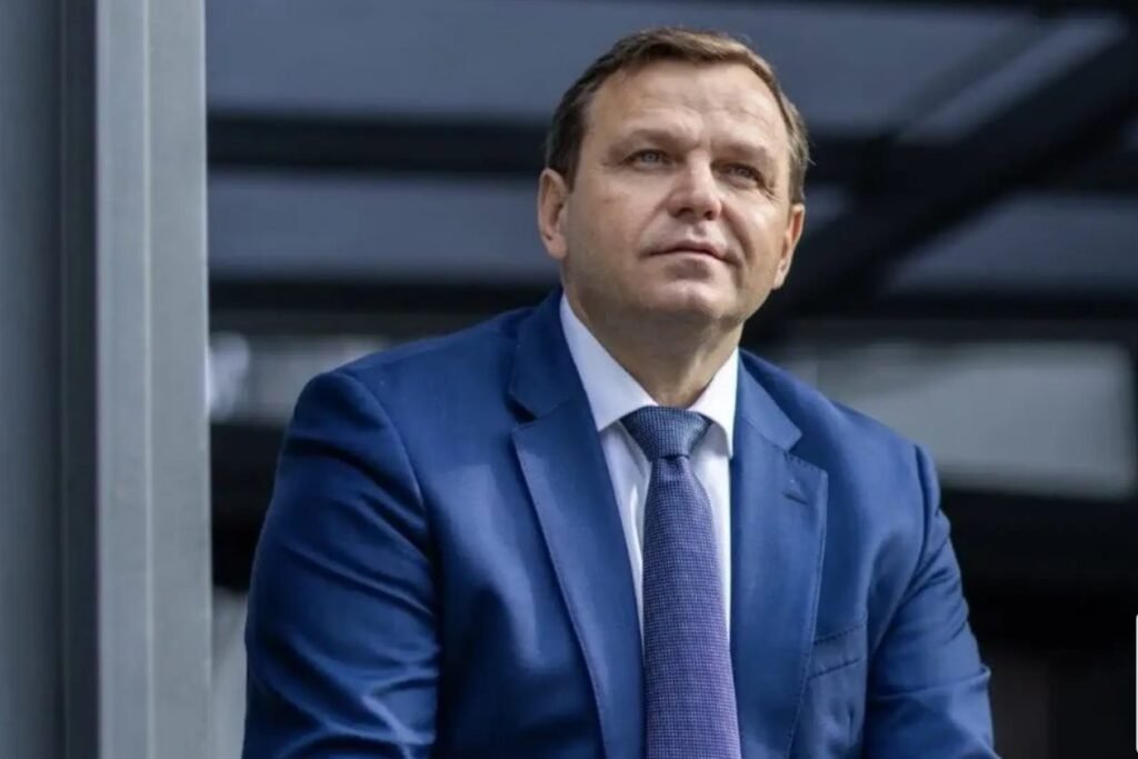 Andrei Năstase, primul candidat independent înregistrat oficial pentru alegerile parlamentare din 28 septembrie