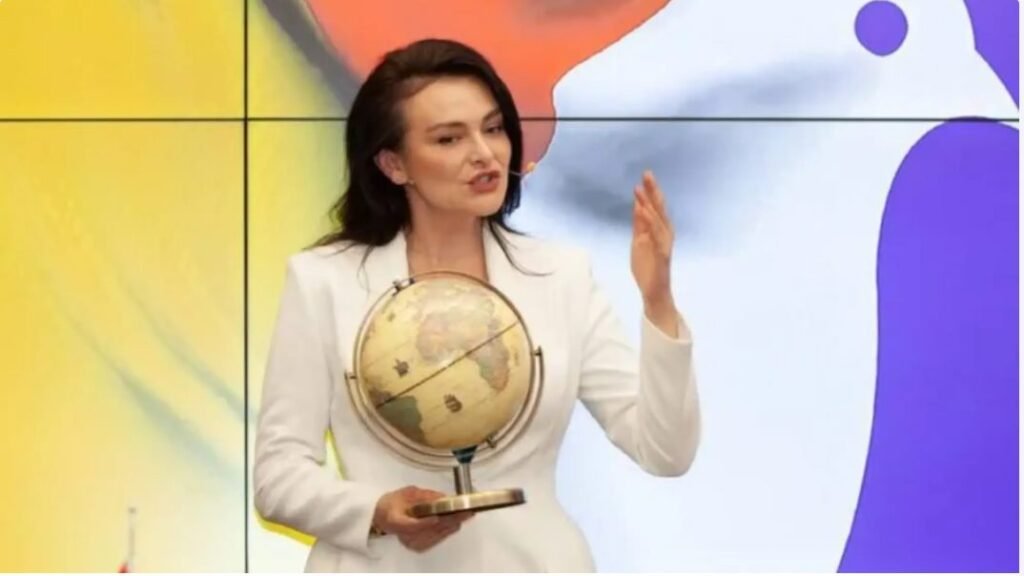 Conturile Victoriei Furtună și ale agenției „Rossiya Segodnya”, blocate prin decizia Serviciului Fiscal de Stat 2 Conturile Victoriei Furtună și ale agenției „Rossiya Segodnya”, blocate prin decizia Serviciului Fiscal de Stat