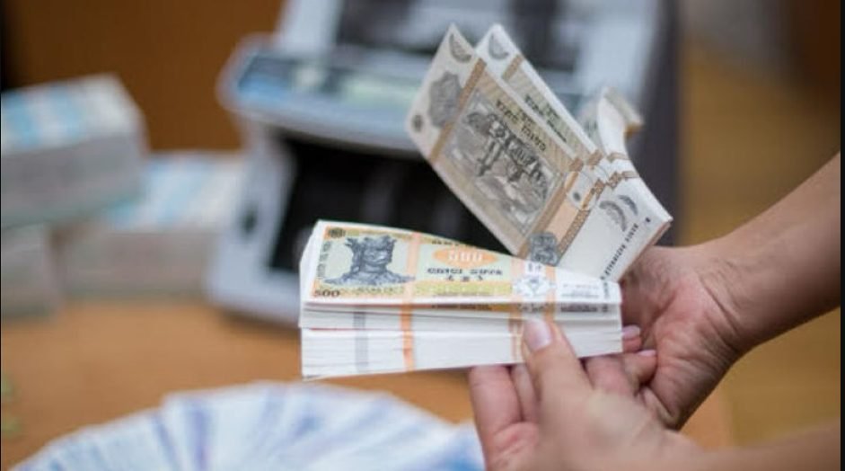 CNAS finanţează indemnizațiile pentru incapacitatea temporară de muncă și indemnizațiile adresate familiilor cu copii 