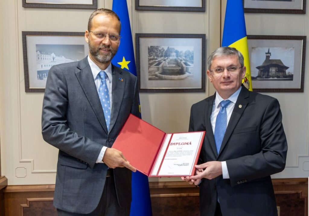 Igor Grosu a avut o întrevedere de rămas-bun cu ambasadorul Uniunii Europene la Chișinău, Jānis Mažeiks