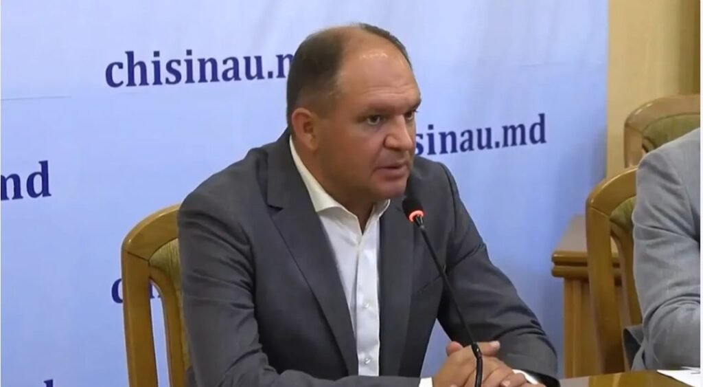 VIDEO// Ion Ceban, despre coalițiile post-alegeri: „Vom colabora cu oricine susține proiectele pentru cetățeni” 1 Ion Ceban cere finalizarea lucrărilor înainte de începerea școlii și verificarea siguranței trecerilor pietonale
