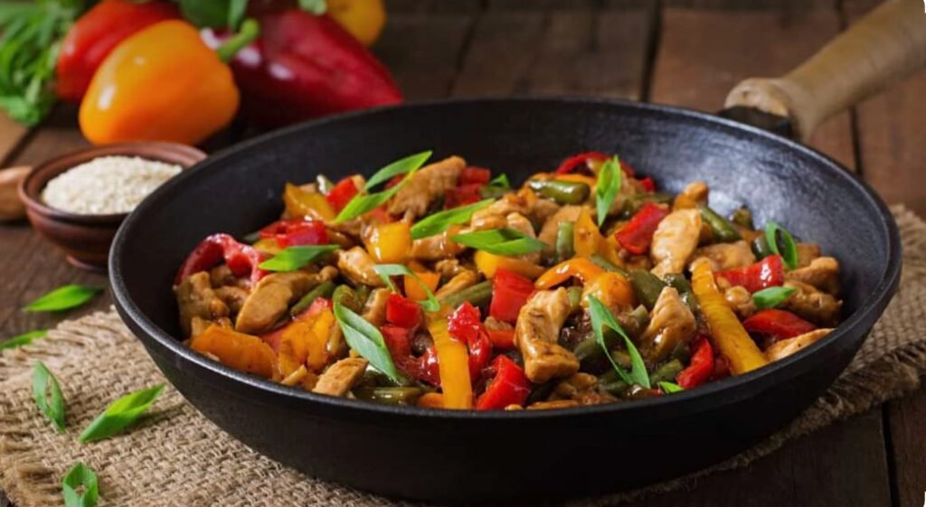 De ce este mâncarea chinezească atât de populară? Pericolele ascunse în variantele din fast-food-uri