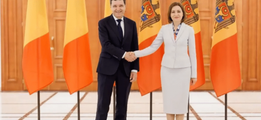 nicusor dan vine la chisinau