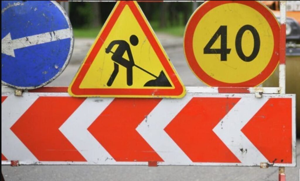 În perioada 20 – 22 august va fi suspendat total traficul rutier pe str. Nicolae Costin, la intersecția cu str. Onisifor Ghibu 1 În perioada 20 – 22 august va fi suspendat total traficul rutier pe str. Nicolae Costin, la intersecția cu str. Onisifor Ghibu