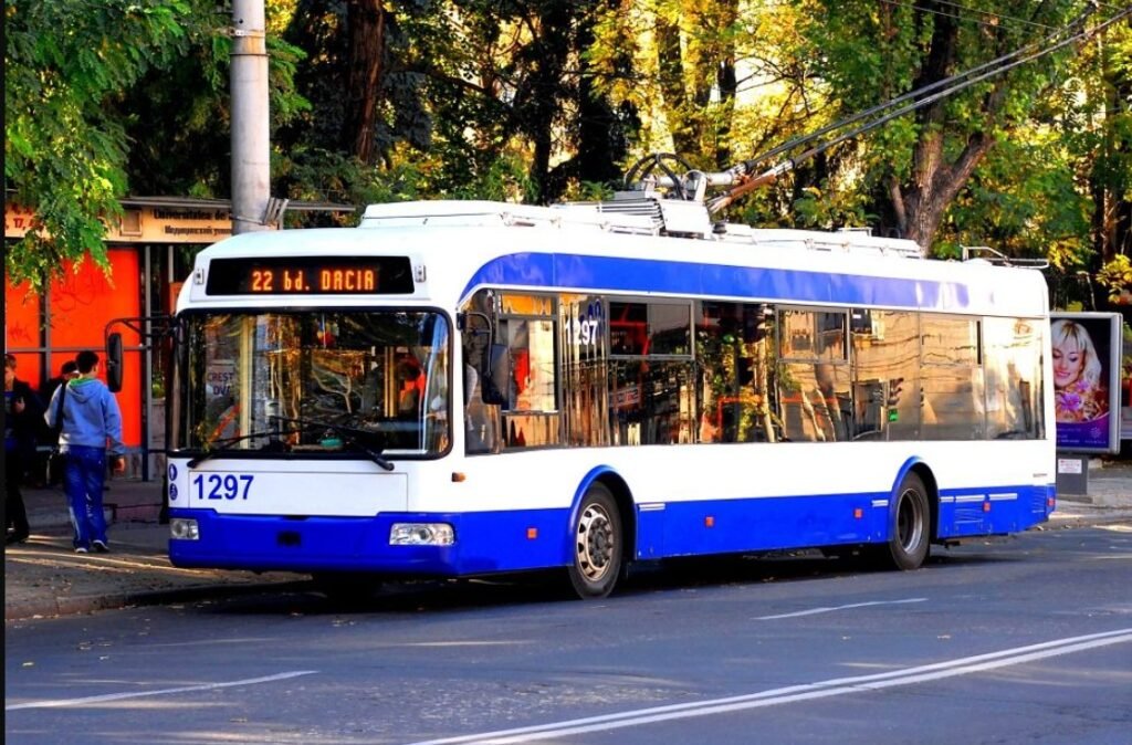 Circulație rutieră suspendată în centrul Chișinăului în perioada 15–17 august 1 Circulație rutieră suspendată în centrul Chișinăului în perioada 15–17 august
