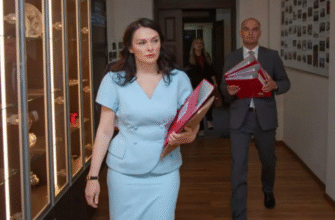 un pas catre dictatura