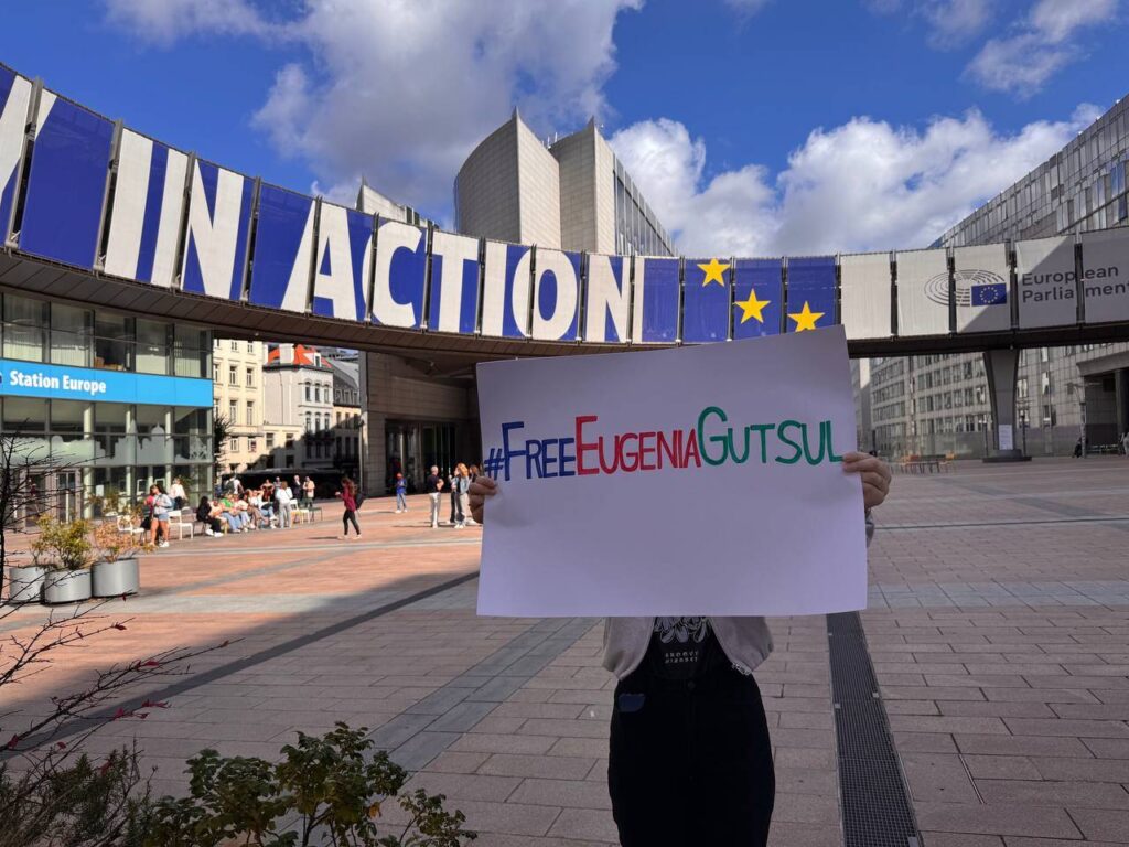 VIDEO// Găgăuzii cer la Bruxelles eliberarea bașcanului Eugenia Guțul: "Să știe că nu este singură"