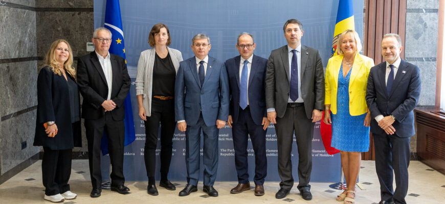 54764734535 b8f14fead2 k