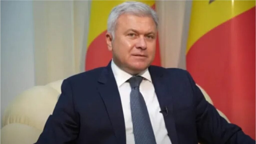 Aroganță diplomatică sau dispreț față de propriul popor? Ambasadorul Victor Chirilă jignește moldovenii rămași acasă