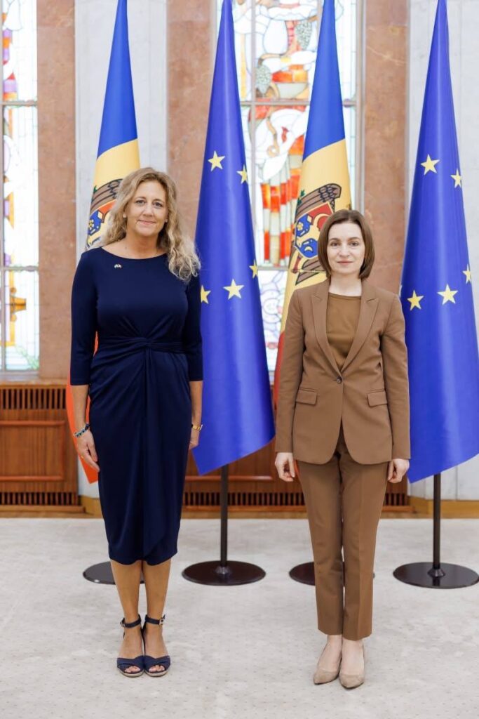 Maia Sandu a primit astăzi scrisorile de acreditare din partea a opt noi ambasadori agreați