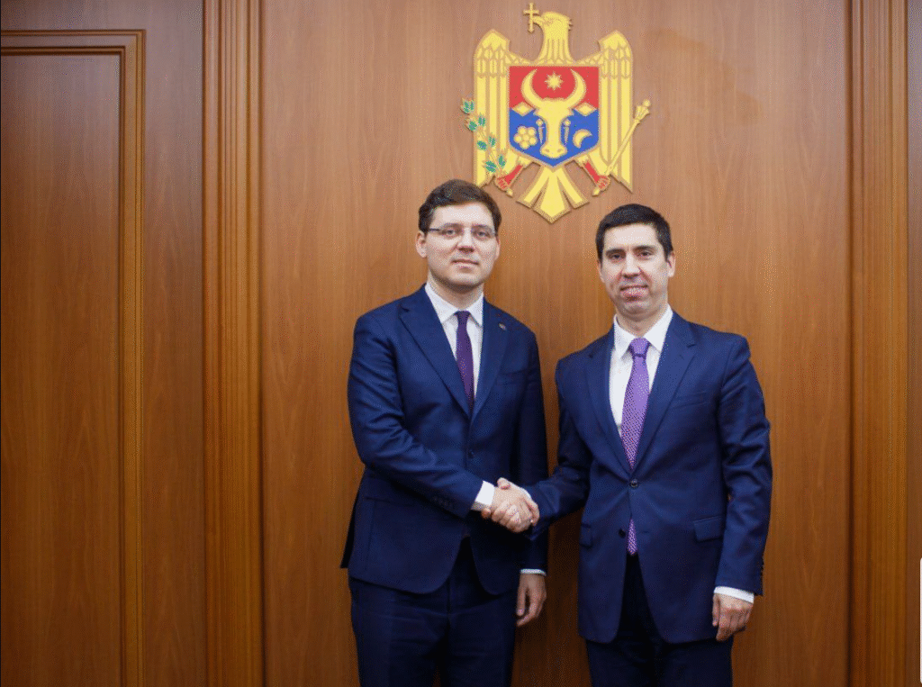 Mihai Popșoi a avut o întrevedere cu vicepreședintele Parlamentului European, Victor Negrescu, aflat într-o vizită de lucru la Chișinău 1 aflat intr o vizita de lucru