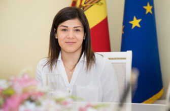 VIDEO// Anastasia Nichita deranjată că oamenii o compară cu fostul deputat Constantin Țuțu: ”Nu am ajuns din pod în parlament” 5 anastasia nichita guvern martie 2019