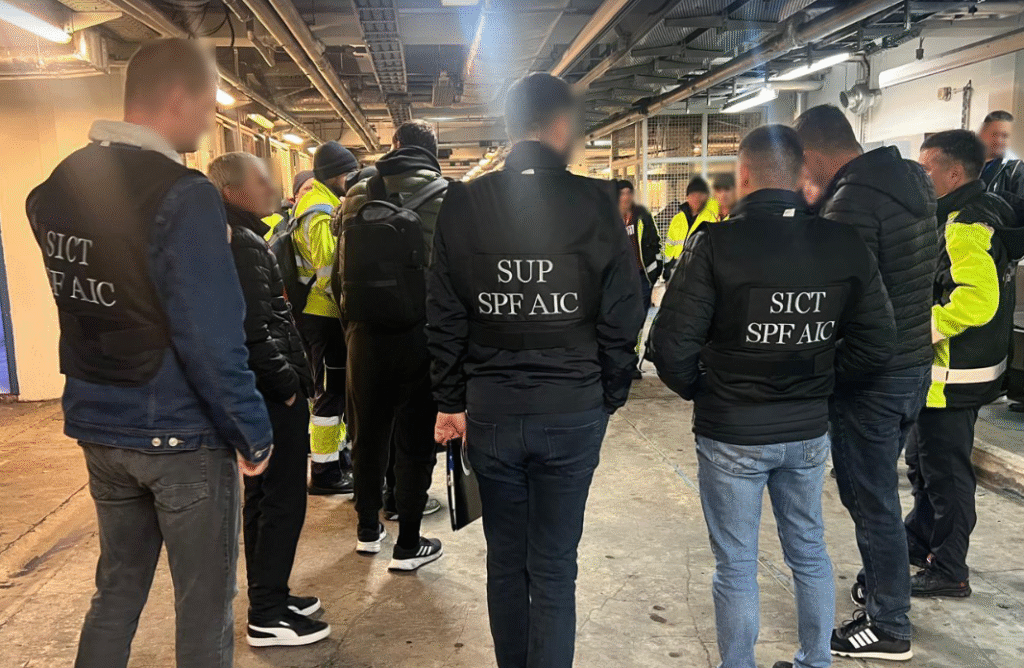 Poliția de Frontieră a reținut un bărbat suspectat de furt de bani din bagaje, pe Aeroportul „Eugen Doga” 1 captura de ecran 2025 10 09 151122