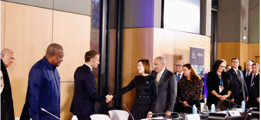 Maia Sandu la Forumul Păcii de la Paris: „Platformele de socializare – odinioară promisiunea libertății și transparenței – au devenit vaste spații ale manipulării” 1 maia sandu la forumul pacii