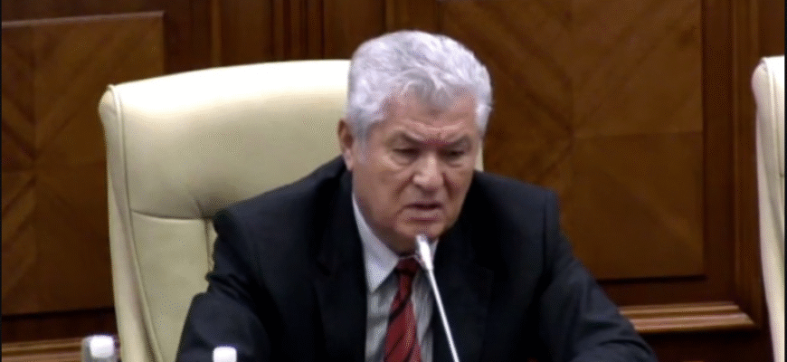 Comuniștii nu vor susține Guvernul Munteanu. Voronin: „Dacă el crede în cifra 13, atunci o să fie rezultate mai simpatice” 1 vladimir voronin