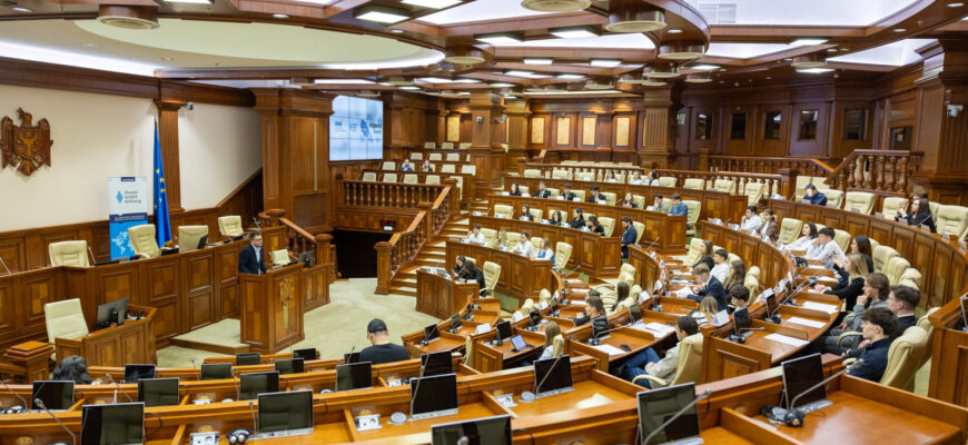 54930802587 c3c10f1f51 3k 2048x1365 1