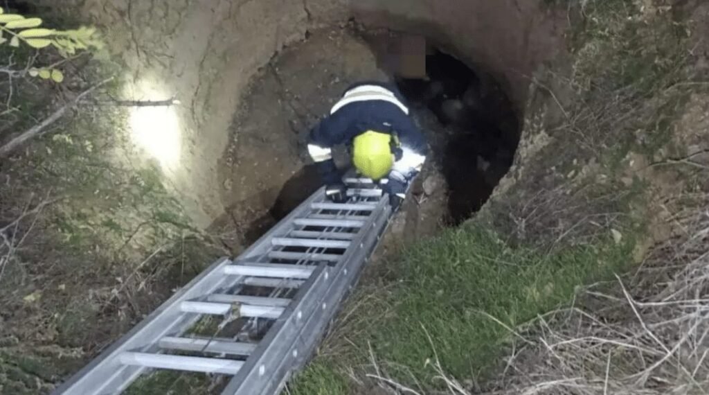 Un bărbat nevăzător de 68 de ani a căzut într-o groapă 1 Un bărbat nevăzător de 68 de ani a căzut într-o groapă