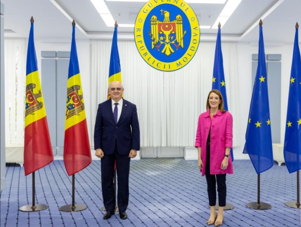 Premierul Munteanu și Roberta Metsola au discutat despre integrarea europeană și Planul de creștere de 1,9 miliarde euro 1 Premierul Munteanu și Roberta Metsola au discutat despre integrarea europeană și Planul de creștere de 1,9 miliarde euro
