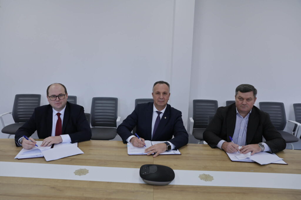 Ministerul Sănătății, CNAM și sindicatele au semnat Convenția colectivă 2026–2030 în domeniul sănătății 1 104bc579 6ac4 4cc0 9b64 90c8eb26ab0f