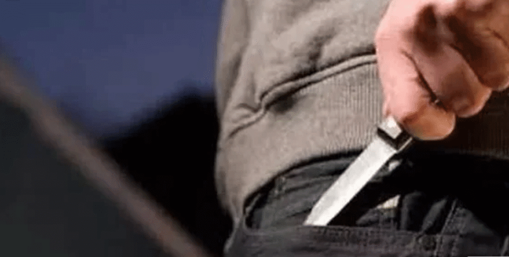 I-a cerut unui trecător bani, dar a primit un cuțit în inimă 1 inculpatul condamnat