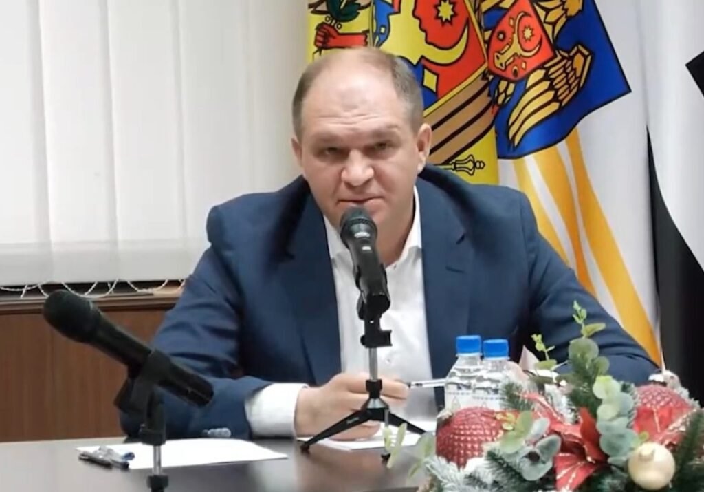 Ion Ceban: „Tot mai mulți părinți își aduc copiii la Chișinău din cauza închiderii școlilor din sate”