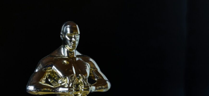 a gold and silver statue