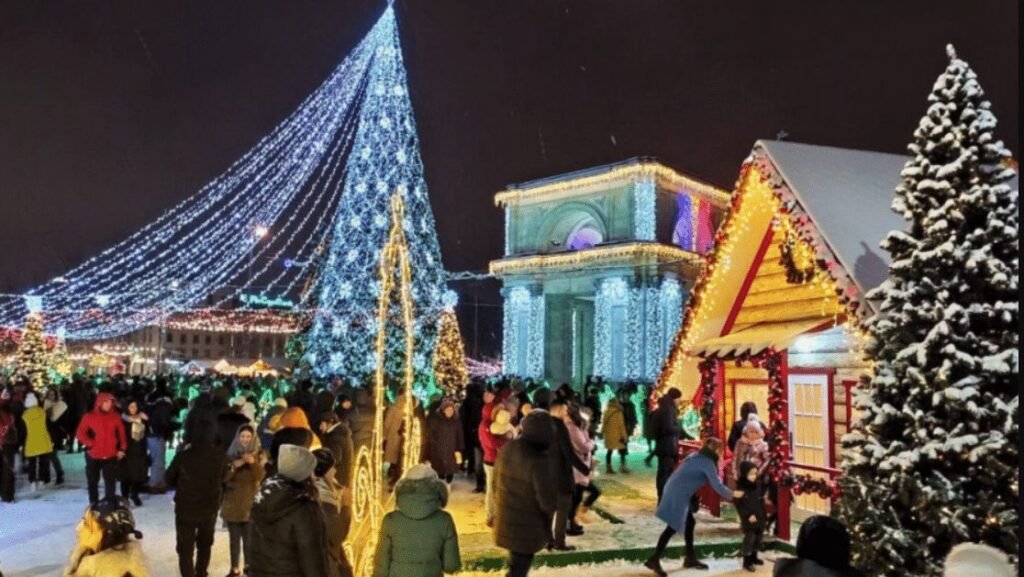 VIDEO// Chișinăul inaugurează vineri cel mai mare Târg de Crăciun din țară: „Invităm toți locuitorii și oaspeții Capitalei la un eveniment mult așteptat”