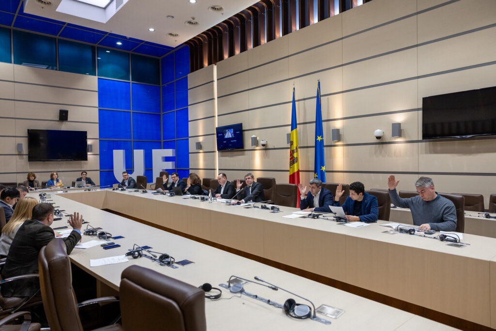 Biroul permanent al Parlamentului a aprobat Hotărârea care prevede convocarea ședințelor plenare și ordinea de zi a acestora 1 55065706524 8d1ef9c575 k