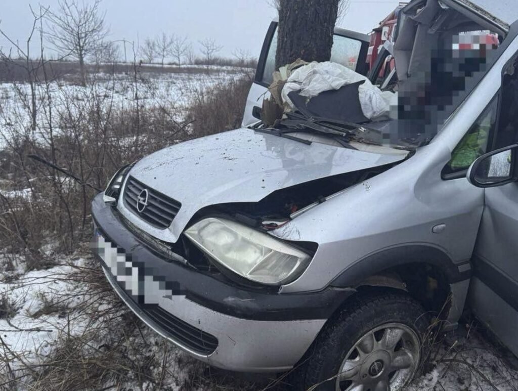 Accident rutier grav în raionul Fălești. Un polițist de 30 de ani a decedat după ce a derapat de pe carosabil