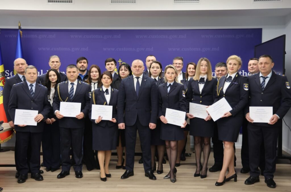 Funcționari vamali, distinși cu Certificate de merit ale Organizației Mondiale a Vămilor