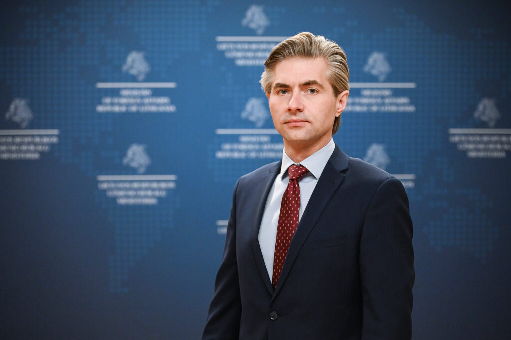 043 ministras k. budrys