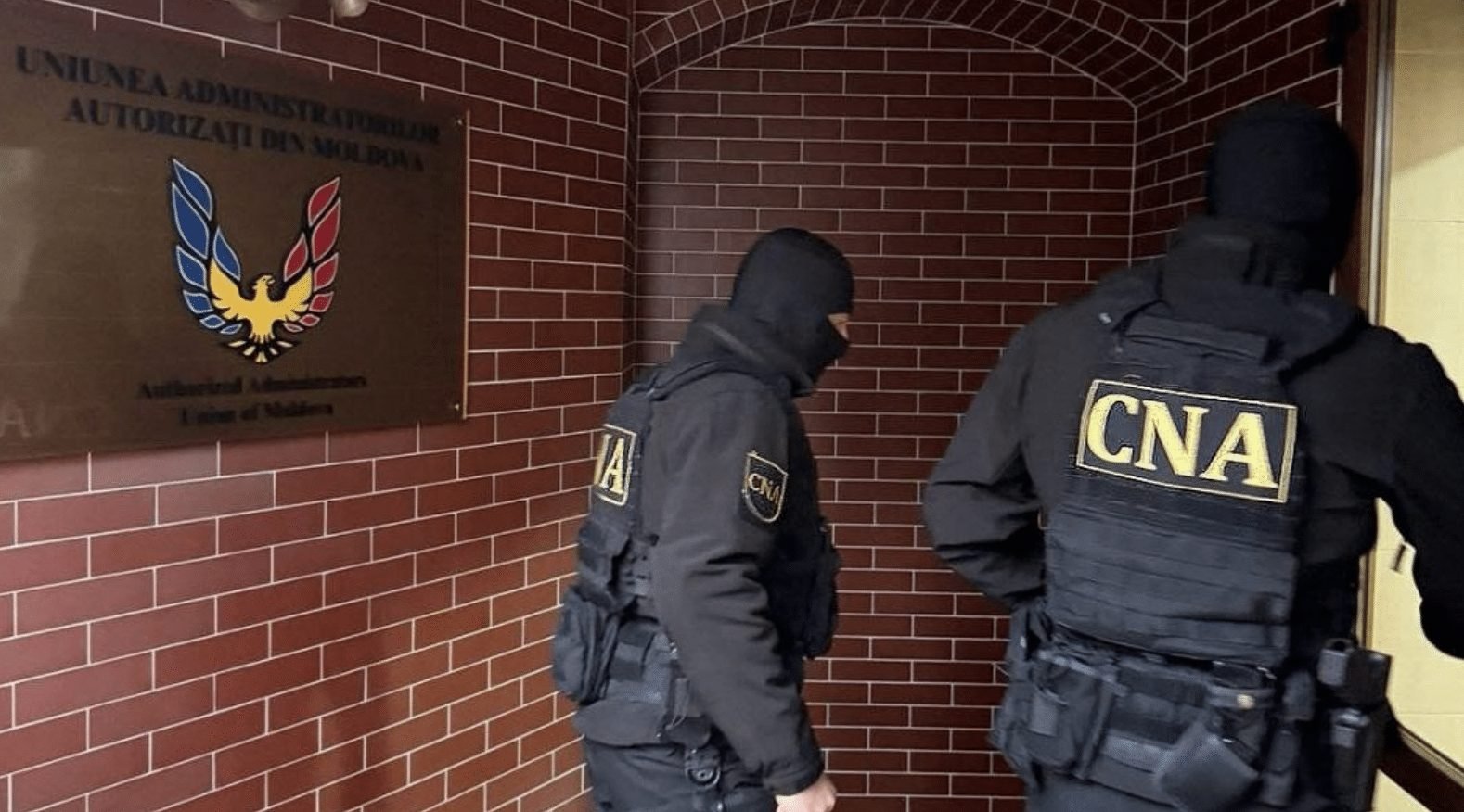 Dosar penal privind prejudicii majore în construcții. CNA a desfășurat percheziții la administratori de insolvabilitate