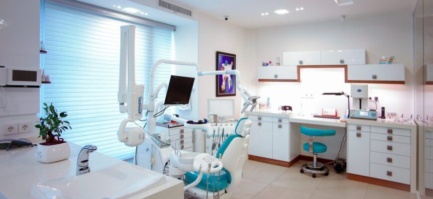 white ceramic sink near white ceramic sink