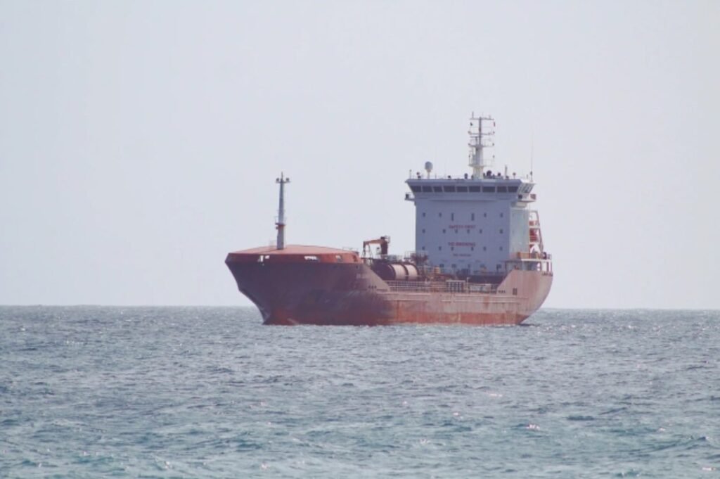 Patru români se află pe nava MSC Francesca, sechestrată de autoritățile iraniene. Ministerul de Externe afirmă că monitorizează situația lor