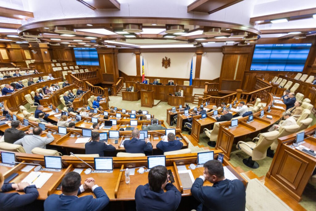 Noi reguli pentru bugetul Curții de Conturi. Proiect a fost adoptat de Parlament în a doua lectură