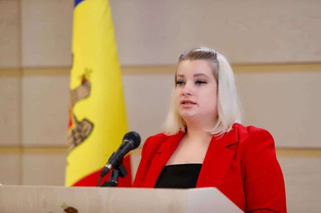 Președinta PCRM, Diana Caraman, de Ziua Suveranității: „Suveranitatea aparține poporului, nu unui partid sau unui lider politic” 1 Președinta PCRM, Diana Caraman, de Ziua Suveranității: „Suveranitatea aparține poporului, nu unui partid sau unui lider politic”