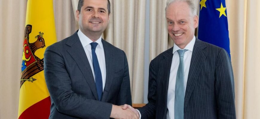 Premierul Republicii Moldova a avut o întrevedere cu Directorul General pentru Extindere și Vecinătatea Estică al Comisiei Europene