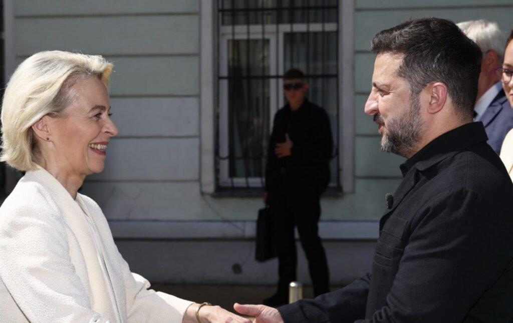 Zelenski i-a acordat Ursulei von der Leyen primul Ordin al Europei. Decizie privind colaborarea UE-Ucraina 1 Zelenski i-a acordat Ursulei von der Leyen primul Ordin al Europei. Decizie privind colaborarea UE-Ucraina