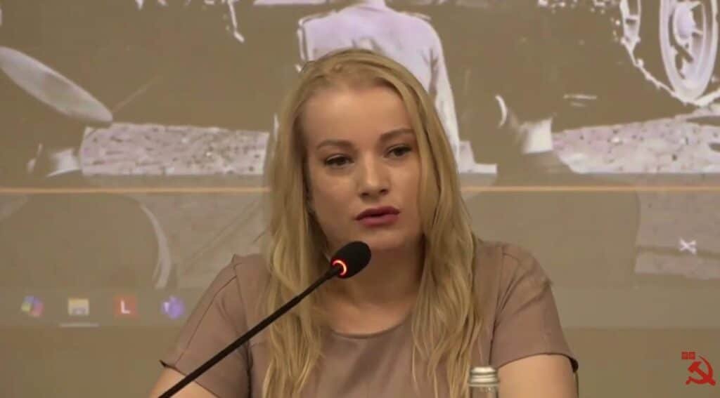 VIDEO// Președinta PCRM, Diana Caraman, a participat la masa rotundă dedicată celor 82 de ani de la eliberarea Moldovei: ”Istoria trebuie cunoscută și transmisă generațiilor următoare” 2 VIDEO// Președinta PCRM, Diana Caraman, a participat la masa rotundă dedicată celor 82 de ani de la eliberarea Moldovei: ”Istoria trebuie cunoscută și transmisă generațiilor următoare”